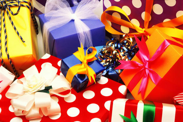 Где купить новогодние подарки в Екатеринбурге? Магазины новогодних  подарков в Екатеринбурге